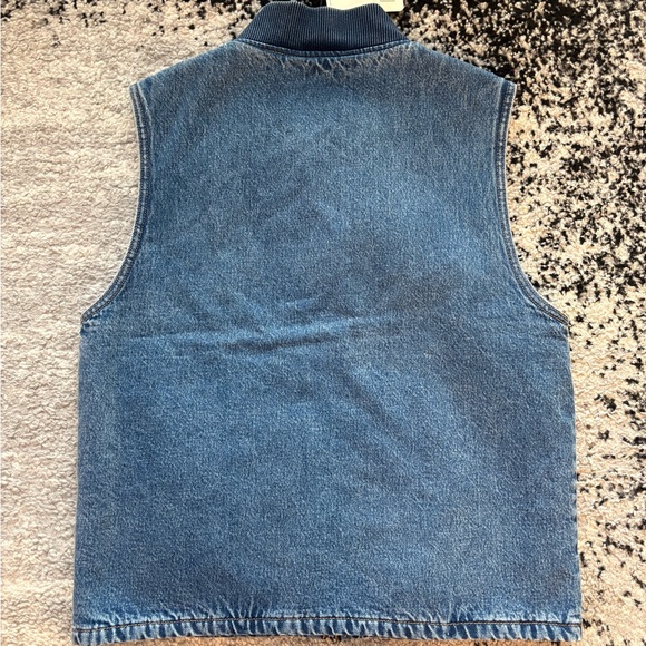 Levi’s - Picture 3 of 3